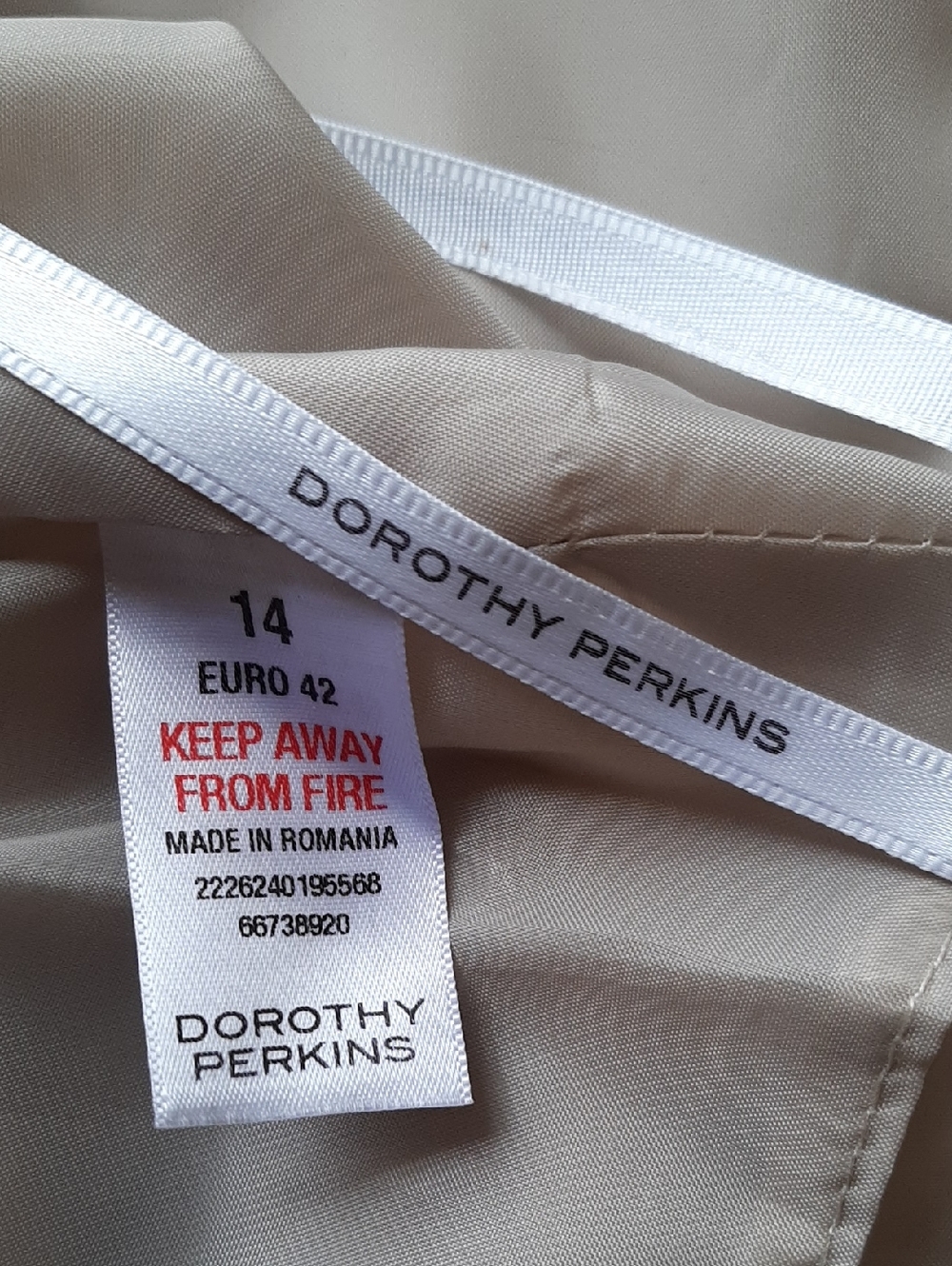 Dorothy Perkins Sleeveless Tan Sheath Dress Sz 10 NWT - Picture 8 of 9